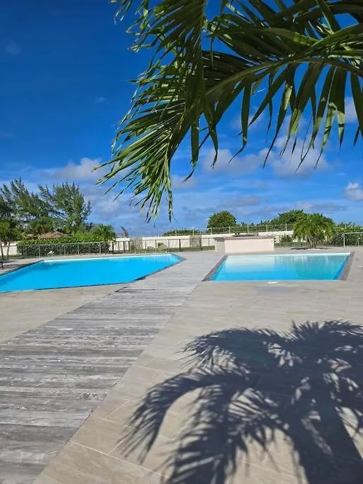 Beach-Cottage Orient Bay Apartament